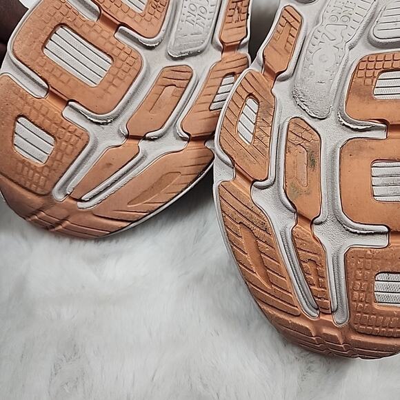 Hoka One Bondi 7 WIDE Running Womens Size 10.5 1110531-HMSH Grey Pink - Picture 11 of 12